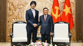Tăng cường chia sẻ kinh nghiệm xây dựng Đảng, quản trị quốc gia và phát triển kinh tế-xã hội