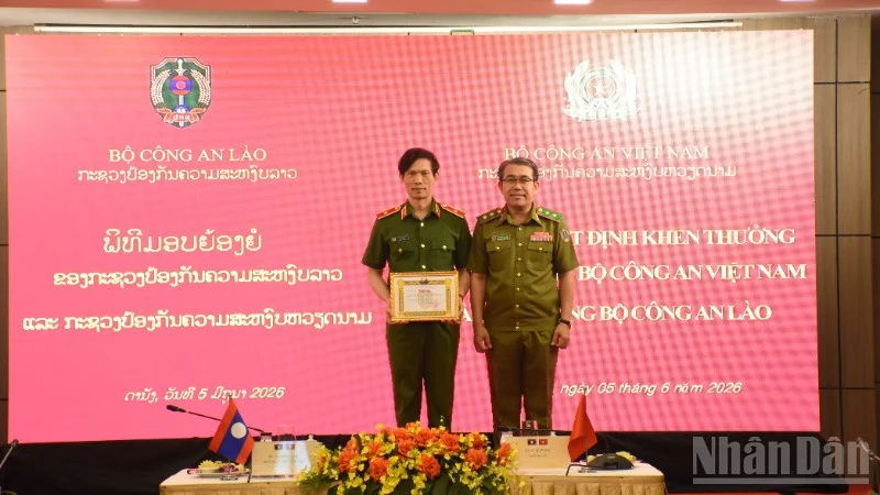 Tăng cường công tác phối hợp phòng, chống ma túy giữa Bộ Công an Việt Nam và Bộ Công an Lào Tăng cường công tác phối hợp phòng, chống ma túy giữa Bộ Công an Việt Nam và Bộ Công an Lào