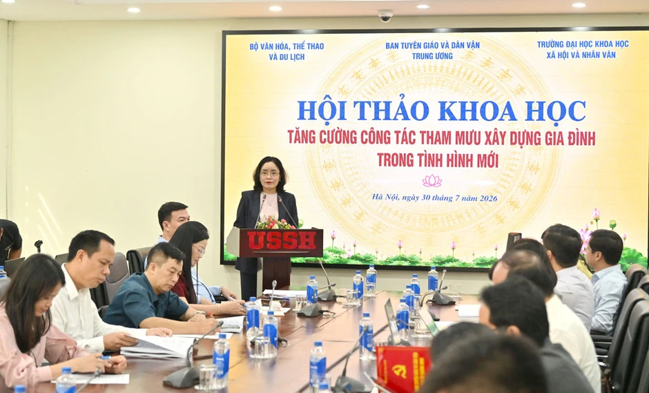 Tăng cường công tác tham mưu xây dựng gia đình trong tình hình mới Tăng cường công tác tham mưu xây dựng gia đình trong tình hình mới