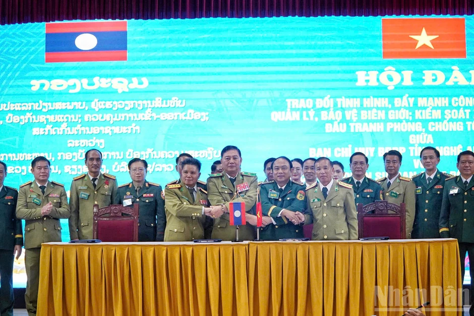 Tăng cường hợp tác giữa Bộ đội Biên phòng tỉnh Nghệ An với Bộ Chỉ huy Quân sự, Công an 3 tỉnh giáp biên của Lào Tăng cường hợp tác giữa Bộ đội Biên phòng tỉnh Nghệ An với Bộ Chỉ huy Quân sự, Công an 3 tỉnh giáp biên của Lào