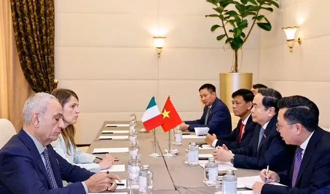 Tăng cường hợp tác nghị viện Việt Nam - Italy Tăng cường hợp tác nghị viện Việt Nam - Italy