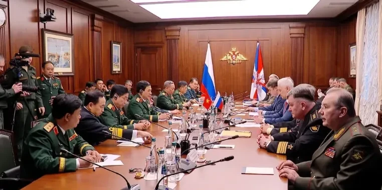 Tăng cường hợp tác quốc phòng Việt Nam - Liên bang Nga Tăng cường hợp tác quốc phòng Việt Nam - Liên bang Nga