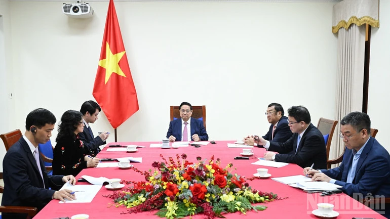 Tăng cường hợp tác Việt Nam-Angola về bảo đảm an ninh năng lượng Tăng cường hợp tác Việt Nam-Angola về bảo đảm an ninh năng lượng