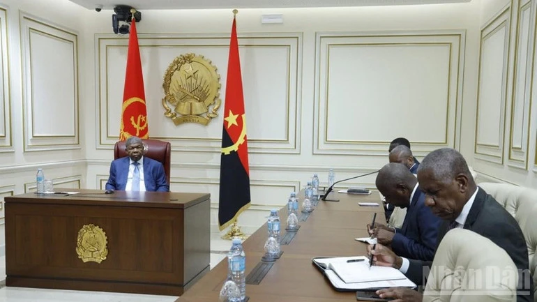 Tăng cường hợp tác Việt Nam-Angola về bảo đảm an ninh năng lượng Tăng cường hợp tác Việt Nam-Angola về bảo đảm an ninh năng lượng