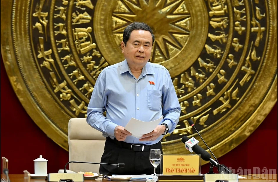 Tăng cường kết nối cơ sở, các địa bàn trọng điểm, vùng biên giới Tăng cường kết nối cơ sở, các địa bàn trọng điểm, vùng biên giới