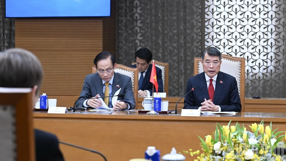 Tăng cường kết nối giữa Việt Nam, ASEAN và Khối Thương mại tự do châu Âu Tăng cường kết nối giữa Việt Nam, ASEAN và Khối Thương mại tự do châu Âu