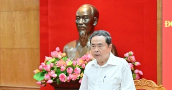 Tăng cường kiểm soát quyền lực, từng bước hình thành dữ liệu dùng chung về tổ chức, cán bộ