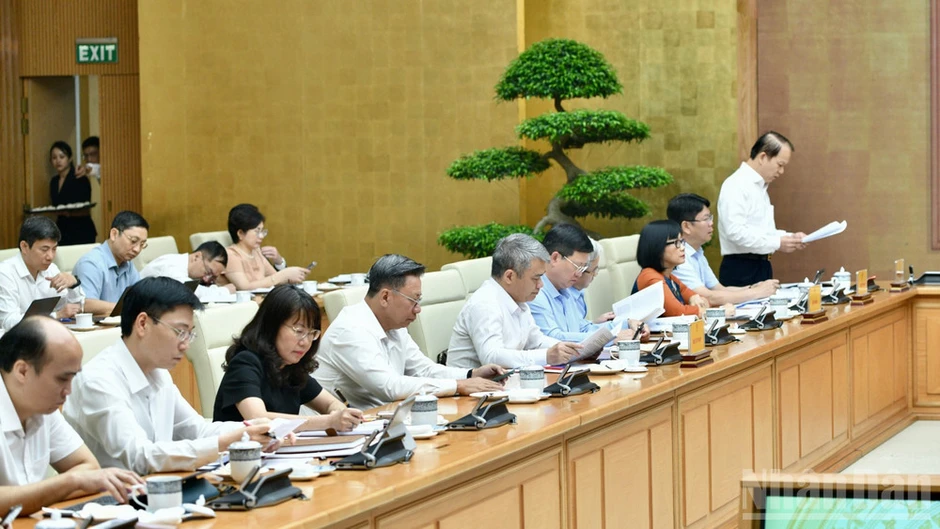 Tăng cường kiểm soát tiến độ, bảo đảm chất lượng các văn bản quy phạm pháp luật Tăng cường kiểm soát tiến độ, bảo đảm chất lượng các văn bản quy phạm pháp luật