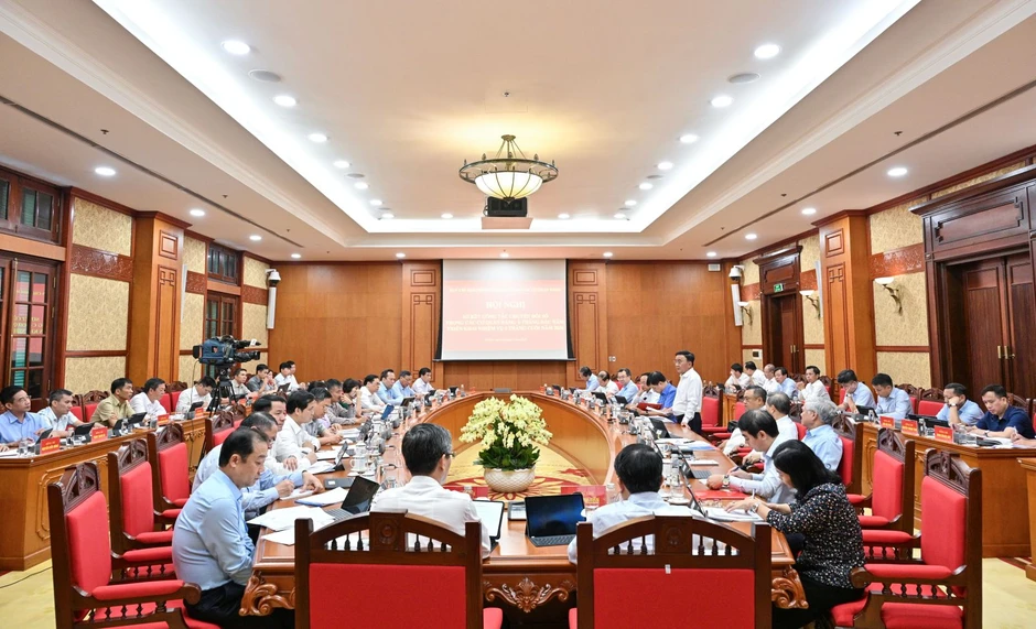 Tăng cường kỷ luật thực thi, thúc đẩy chuyển đổi số thực chất trong các cơ quan Đảng Tăng cường kỷ luật thực thi, thúc đẩy chuyển đổi số thực chất trong các cơ quan Đảng