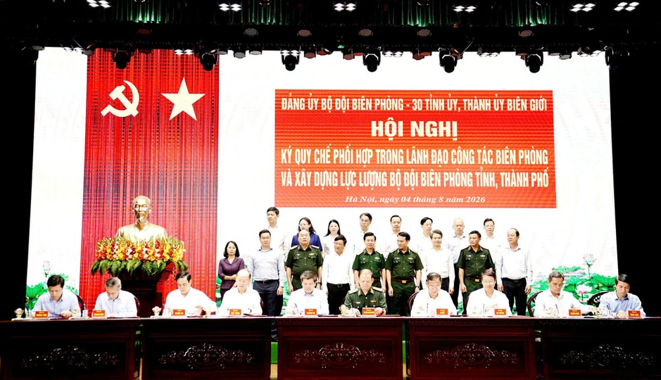 Tăng cường phối hợp lãnh đạo công tác biên phòng tại tỉnh, thành phố biên giới Tăng cường phối hợp lãnh đạo công tác biên phòng tại tỉnh, thành phố biên giới