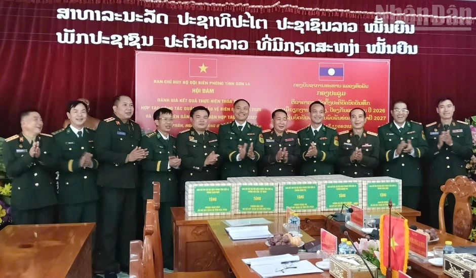 Tăng cường phối hợp bảo vệ biên giới Việt Nam-Lào Tăng cường phối hợp bảo vệ biên giới Việt Nam-Lào