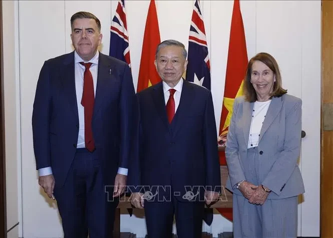 Tăng cường quan hệ Nghị viện và giao lưu nhân dân Việt Nam - Australia Tăng cường quan hệ Nghị viện và giao lưu nhân dân Việt Nam - Australia