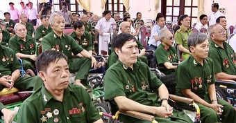 Tăng trợ cấp người có công, thêm nhiều chính sách hỗ trợ tìm mộ liệt sĩ