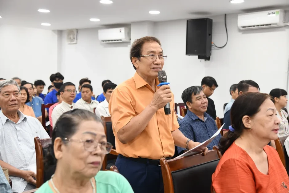 Tạo điều kiện thuận lợi cho tiểu thương khi thực hiện nghĩa vụ thuế Tạo điều kiện thuận lợi cho tiểu thương khi thực hiện nghĩa vụ thuế