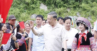 Tạo môi trường an ninh, an toàn vì cuộc sống bình yên, hạnh phúc của nhân dân