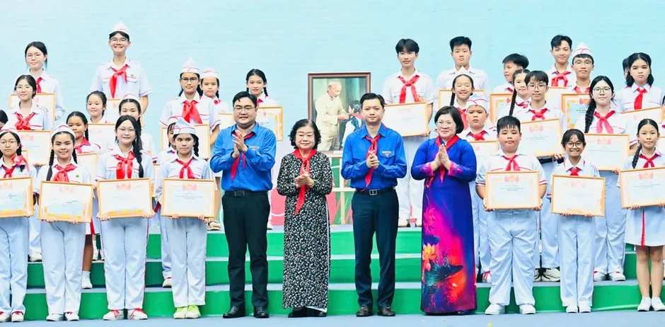 Tạo môi trường tốt nhất để thiếu nhi TPHCM rèn luyện, trưởng thành Tạo môi trường tốt nhất để thiếu nhi TPHCM rèn luyện, trưởng thành