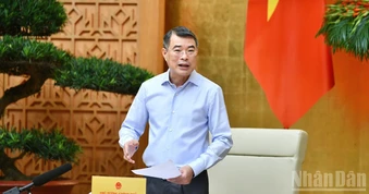 Tập trung chỉ đạo, khẩn trương hoàn thiện các dự án luật, nghị quyết, bảo đảm tiến độ và chất lượng
