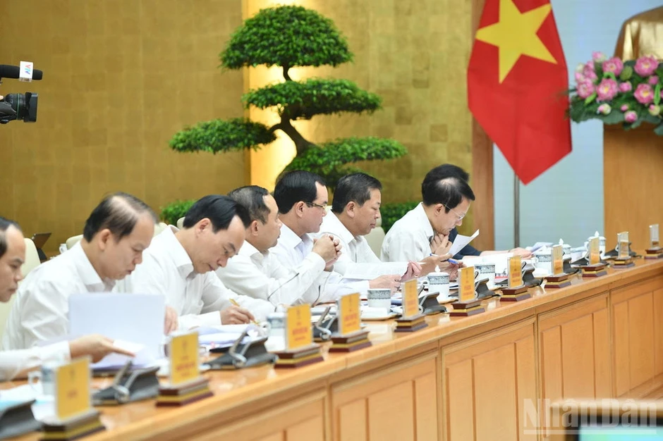 Tập trung phát triển đồng bộ hạ tầng số, chuyển đổi số toàn diện Tập trung phát triển đồng bộ hạ tầng số, chuyển đổi số toàn diện