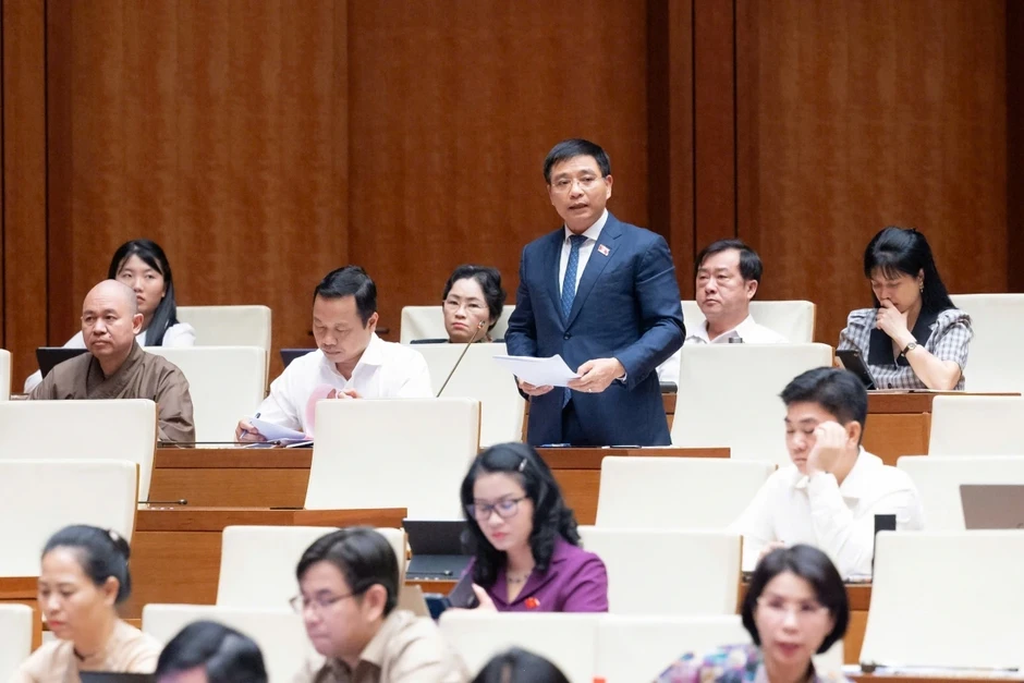 Tập trung ưu tiên lĩnh vực then chốt như trí tuệ nhân tạo, vi mạch bán dẫn Tập trung ưu tiên lĩnh vực then chốt như trí tuệ nhân tạo, vi mạch bán dẫn