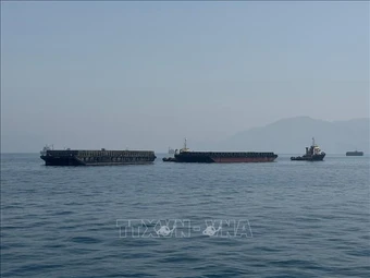 Tàu chở dầu bị tấn công gần eo biển Hormuz