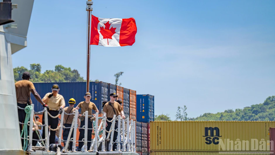 Tàu Hải quân Hoàng gia Charlottetown thăm Đà Nẵng: Dấu ấn mới trong hợp tác Việt Nam-Canada