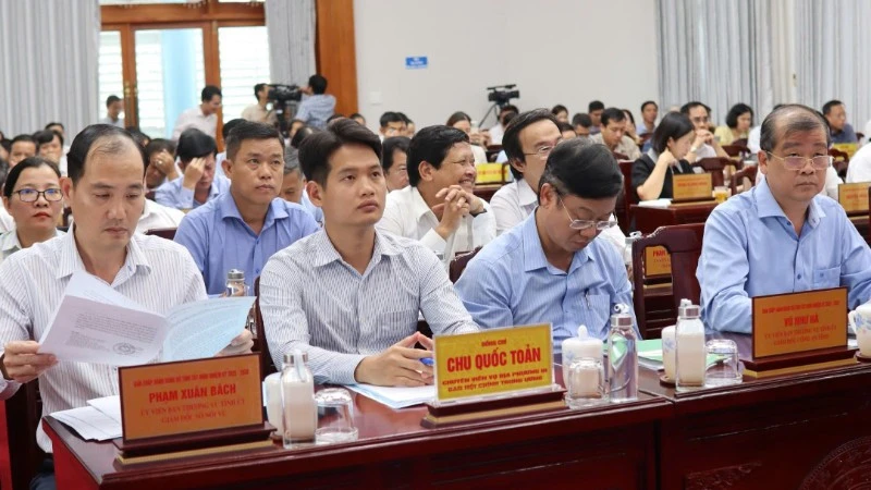 Tây Ninh: Bộ máy chính quyền 2 cấp dần ổn định, nâng hiệu quả phục vụ nhân dân Tây Ninh: Bộ máy chính quyền 2 cấp dần ổn định, nâng hiệu quả phục vụ nhân dân