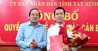 Tây Ninh có tân Giám đốc Sở Công thương, tân Chánh Văn phòng UBND tỉnh