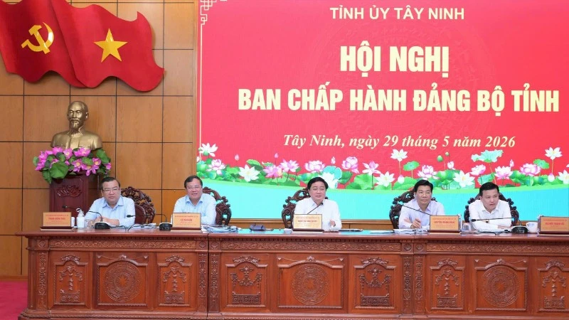 Tây Ninh quyết tâm đưa nghị quyết vào cuộc sống Tây Ninh quyết tâm đưa nghị quyết vào cuộc sống