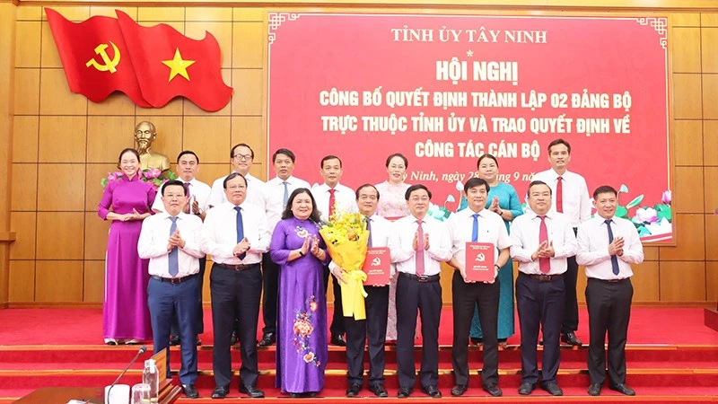 Tây Ninh thành lập 2 Đảng bộ quan trọng Tây Ninh thành lập 2 Đảng bộ quan trọng