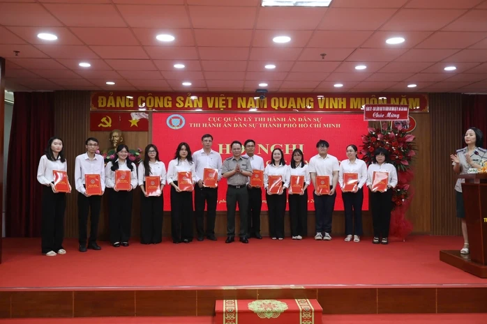 THADS TPHCM công bố các quyết định quan trọng về công tác cán bộ THADS TPHCM công bố các quyết định quan trọng về công tác cán bộ