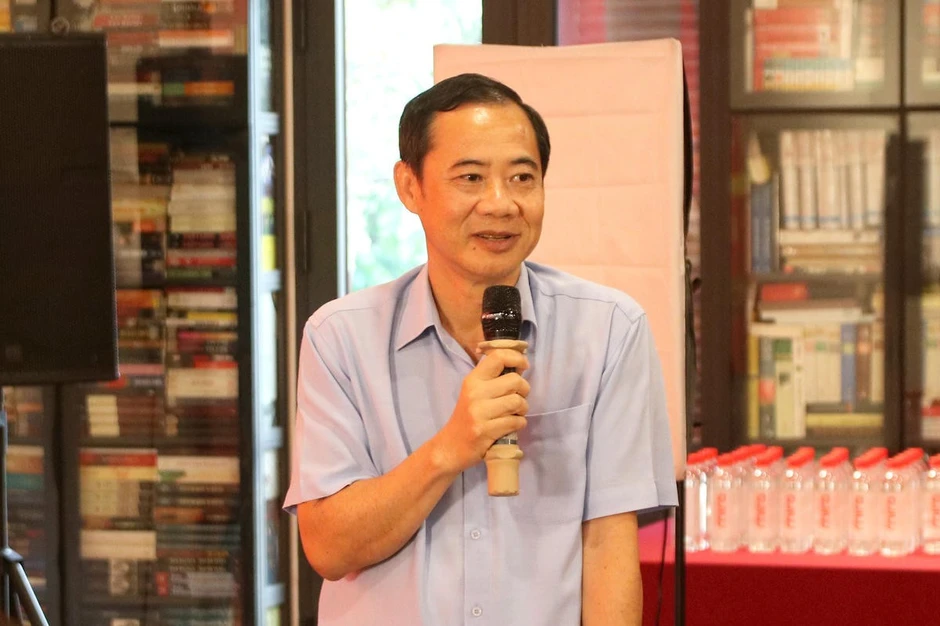 Thấm nhuần tư tưởng, đạo đức, phong cách Hồ Chí Minh Thấm nhuần tư tưởng, đạo đức, phong cách Hồ Chí Minh
