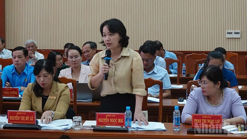 Thành phố Hồ Chí Minh: Đảng ủy phường Tân Uyên cần quan tâm nhiều hơn đến công tác phát triển đảng viên