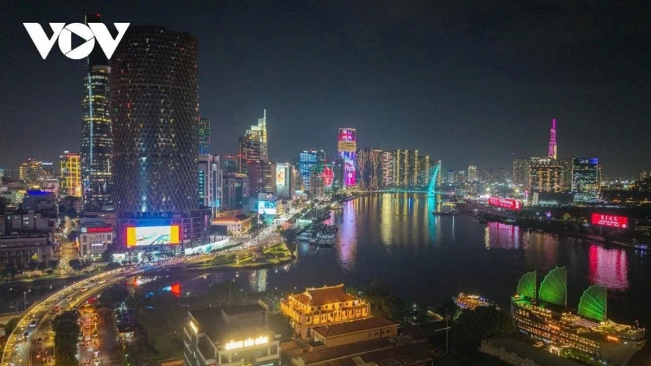 Thành tựu phát triển của Việt Nam là nhờ phương châm “lấy con người làm trung tâm” Thành tựu phát triển của Việt Nam là nhờ phương châm “lấy con người làm trung tâm”