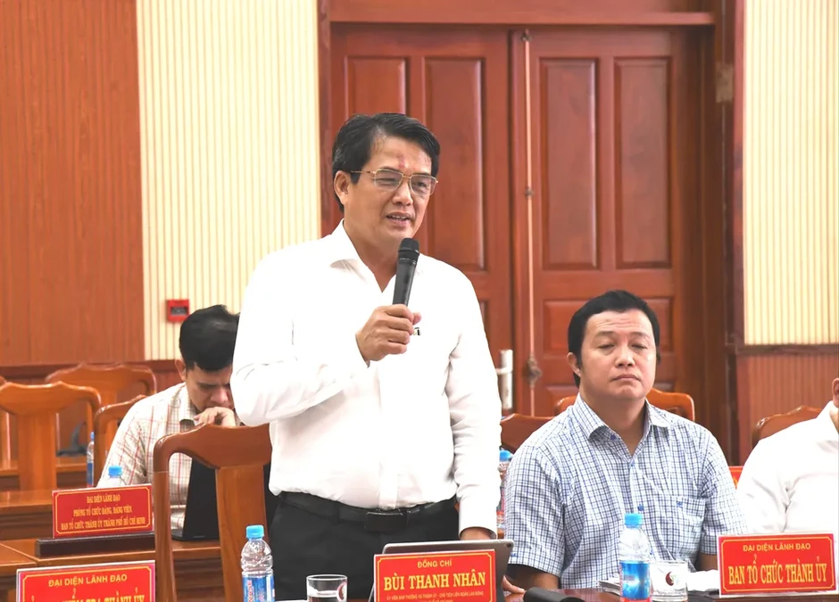 Tháo gỡ khó khăn trong phát triển đảng viên ở doanh nghiệp ngoài khu vực nhà nước