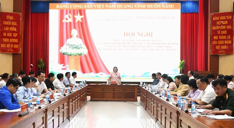Tháo gỡ khó khăn trong phát triển đảng viên ở doanh nghiệp ngoài khu vực nhà nước