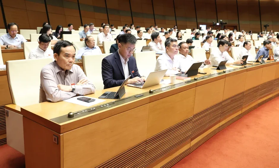Thảo luận về dự thảo Luật Phát triển đô thị: Trao quyền mạnh nhưng kiểm soát chặt Thảo luận về dự thảo Luật Phát triển đô thị: Trao quyền mạnh nhưng kiểm soát chặt