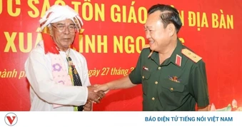 Thắt chặt đoàn kết quân - dân từ công tác tôn giáo
