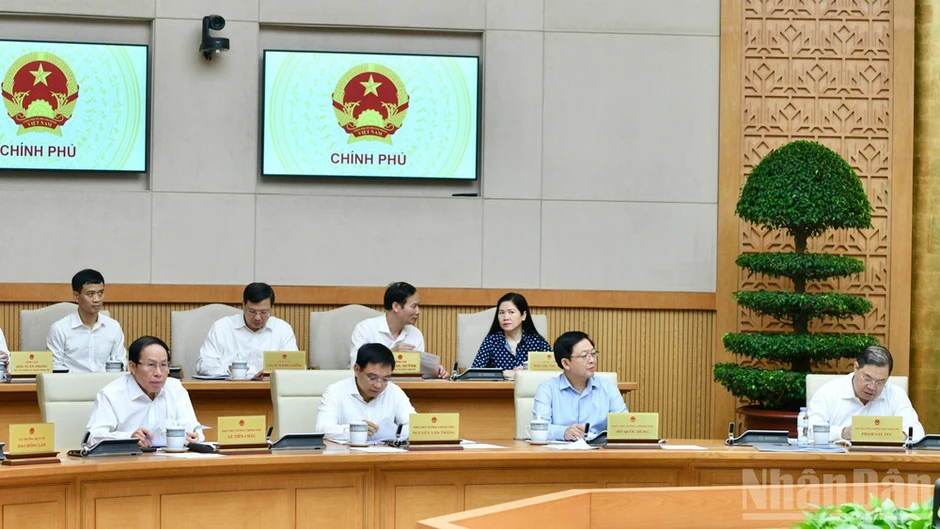 Thay đổi mạnh mẽ tư duy, phương pháp quản lý khi xây dựng chính sách, pháp luật Thay đổi mạnh mẽ tư duy, phương pháp quản lý khi xây dựng chính sách, pháp luật