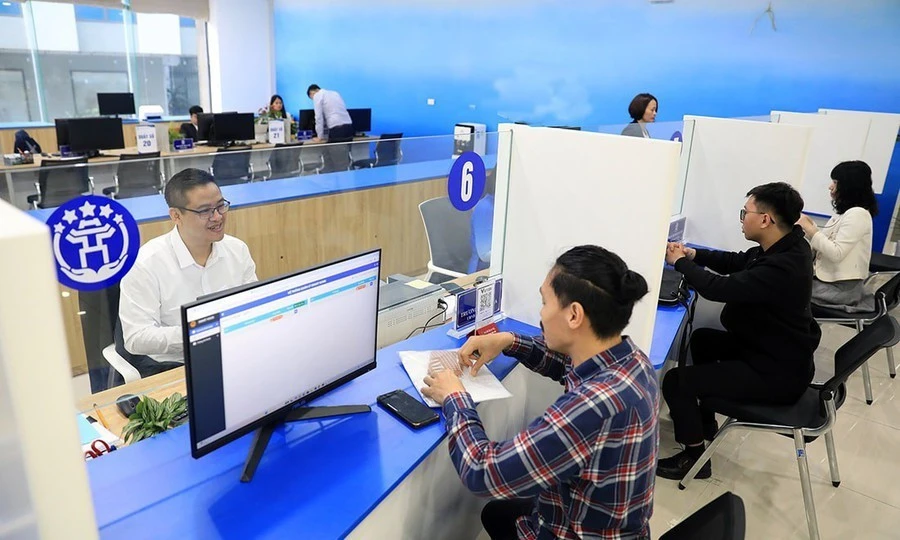 Thay thế ngay cán bộ không hoàn thành nhiệm vụ từ 2 quý liên tiếp trở lên Thay thế ngay cán bộ không hoàn thành nhiệm vụ từ 2 quý liên tiếp trở lên