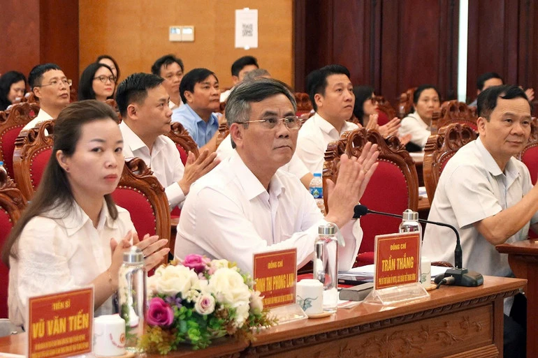 Thi bảo vệ nền tảng tư tưởng của Đảng trong hệ thống Mặt trận Tổ quốc, các đoàn thể Trung ương Thi bảo vệ nền tảng tư tưởng của Đảng trong hệ thống Mặt trận Tổ quốc, các đoàn thể Trung ương