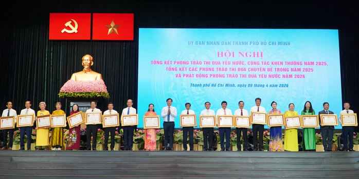 Thi đua phải tạo ra tăng trưởng, tạo ra giá trị Thi đua phải tạo ra tăng trưởng, tạo ra giá trị