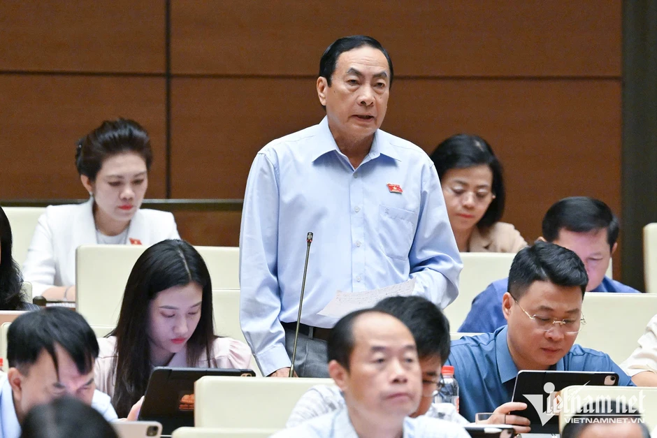 Thiếu tướng Công an tranh luận về đề xuất bầu, chỉ định hòa giải viên Thiếu tướng Công an tranh luận về đề xuất bầu, chỉ định hòa giải viên
