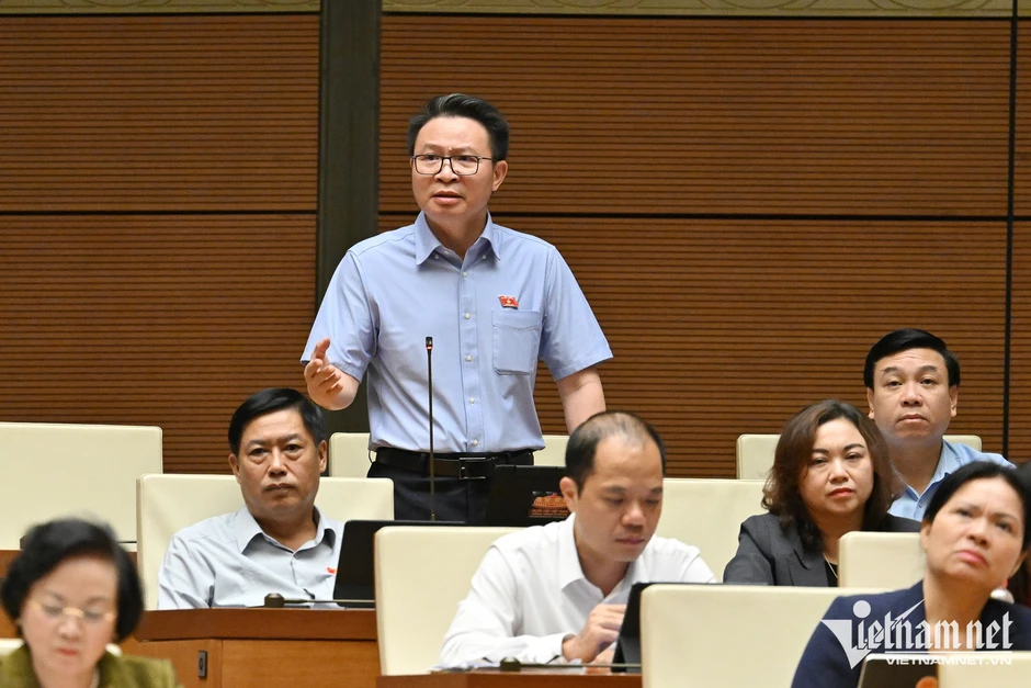 Thiếu tướng Công an tranh luận về đề xuất bầu, chỉ định hòa giải viên Thiếu tướng Công an tranh luận về đề xuất bầu, chỉ định hòa giải viên