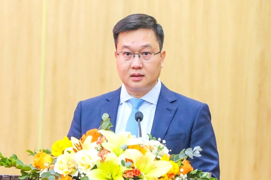 Thiếu tướng Trần Đăng Quỳnh, Trợ lý Tổng Bí thư, làm Phó Bí thư Ninh Bình Thiếu tướng Trần Đăng Quỳnh, Trợ lý Tổng Bí thư, làm Phó Bí thư Ninh Bình