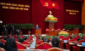 Thông báo hội nghị lần thứ hai Ban Chấp hành Trung ương Đảng khóa 14 - Báo TinVina