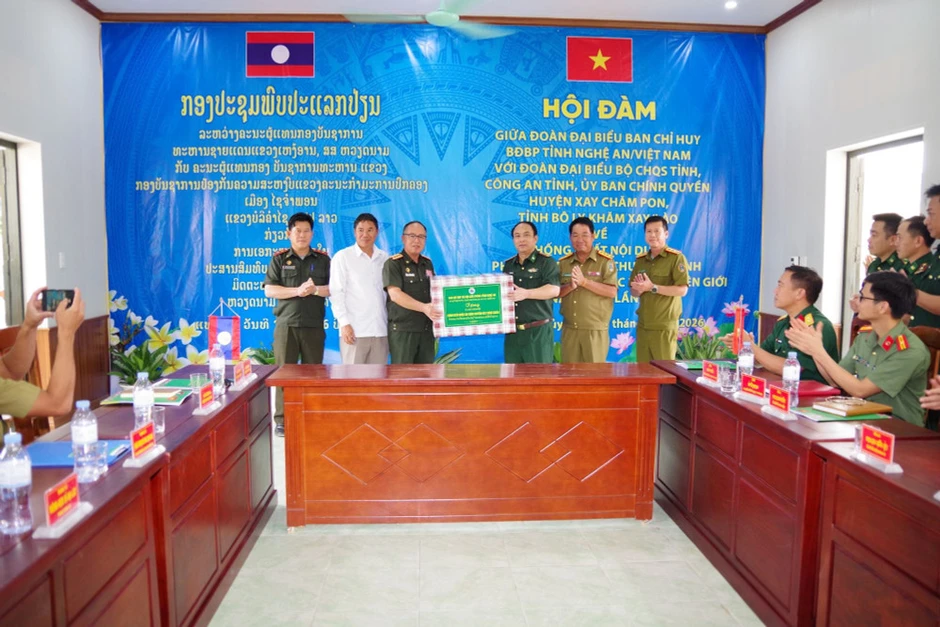 Thống nhất công tác chuẩn bị Giao lưu hữu nghị Quốc phòng biên giới Việt Nam-Lào lần thứ III Thống nhất công tác chuẩn bị Giao lưu hữu nghị Quốc phòng biên giới Việt Nam-Lào lần thứ III