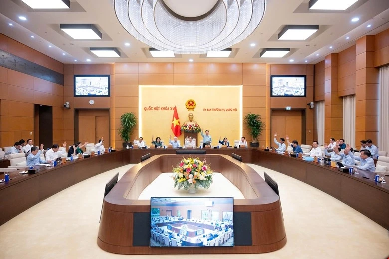 Thống nhất trình Quốc hội xem xét thành lập các thành phố Quảng Ninh và Bắc Ninh Thống nhất trình Quốc hội xem xét thành lập các thành phố Quảng Ninh và Bắc Ninh