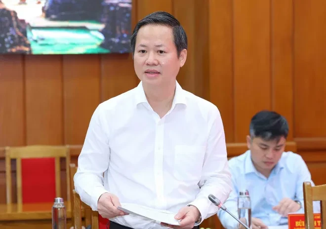 Thông qua Báo cáo kết quả giám sát Đợt 1 với Ban Thường vụ Thành ủy Đà Nẵng Thông qua Báo cáo kết quả giám sát Đợt 1 với Ban Thường vụ Thành ủy Đà Nẵng