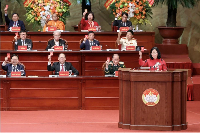 Thông qua đề án nhân sự Ủy ban Trung ương MTTQ Việt Nam khóa XI Thông qua đề án nhân sự Ủy ban Trung ương MTTQ Việt Nam khóa XI
