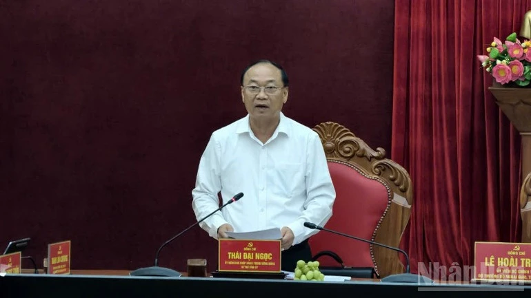 Thông qua dự thảo báo cáo giám sát của Bộ Chính trị, Ban Bí thư đối với Ban Thường vụ Tỉnh ủy Gia Lai Thông qua dự thảo báo cáo giám sát của Bộ Chính trị, Ban Bí thư đối với Ban Thường vụ Tỉnh ủy Gia Lai